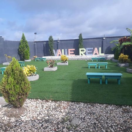 Valle Real Turbo Luaran gambar